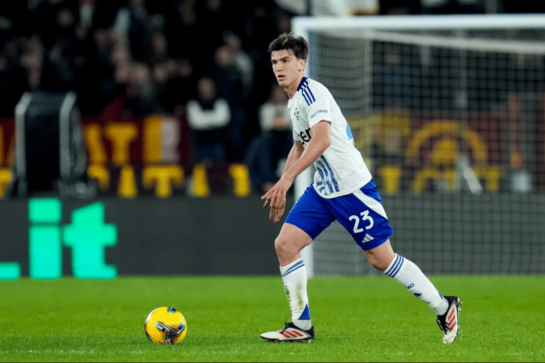 小个阵容 小个阵容