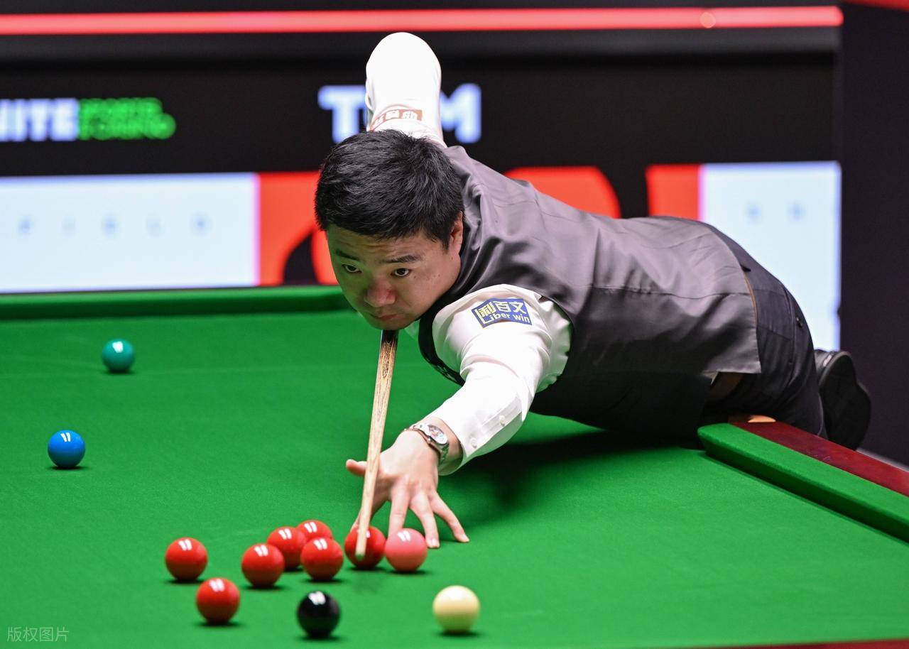 早在青年阶 早在青年阶