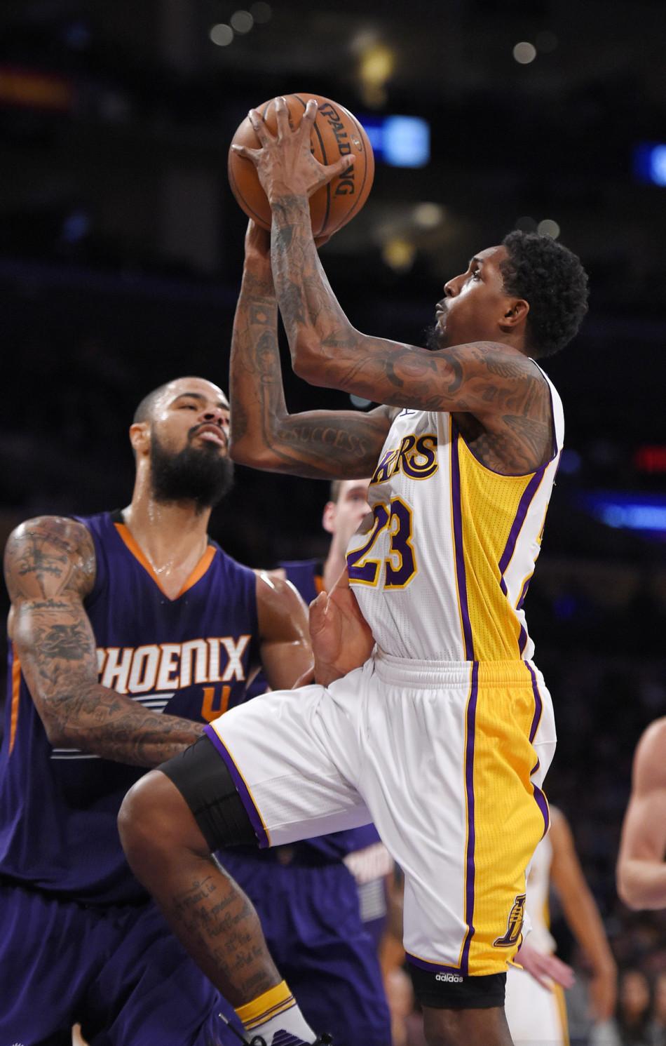 这使得詹姆 这使得詹姆