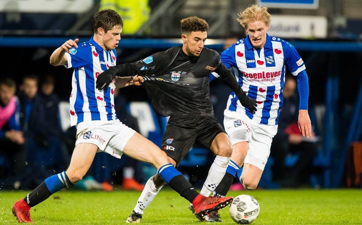 巴里进球被 巴里进球被